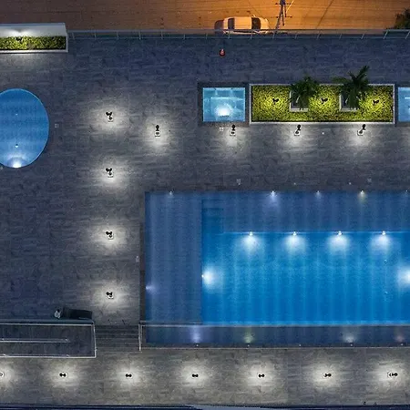 Lujoso Apartamento - Servicio De 5 Estrellas *
