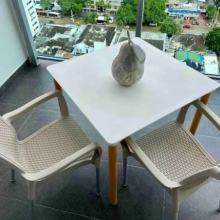 Lujoso Apartamento - Servicio De 5 Estrellas Apartamento